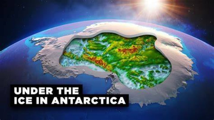 Does Antarctica have snow?