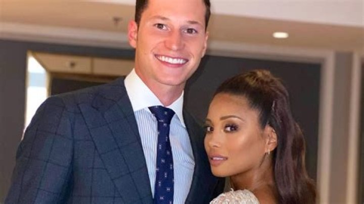 Exploring Sethanie Taing And Julian Draxler's Love Story