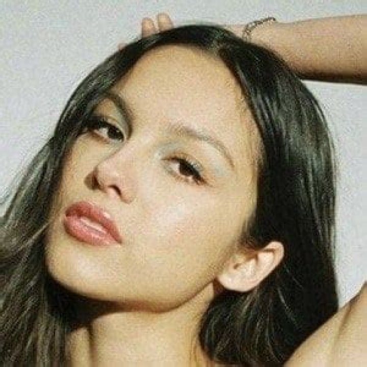 Olivia Bolton - Age, Family, Bio ·