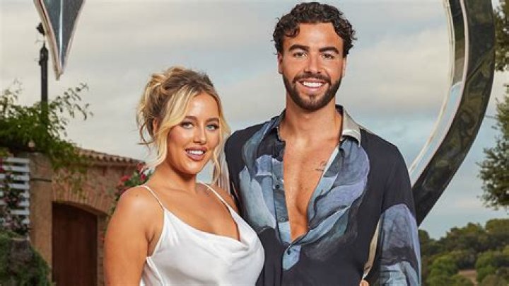 Unveiling The Enchanting World Of Celebrity Couple Jess: Love, Family, And Fame